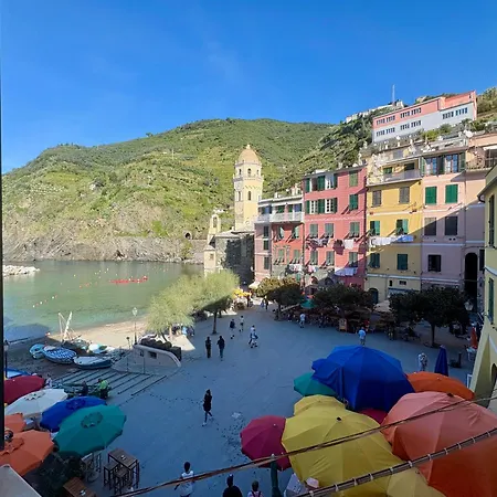 Appartement Marina Apartment, Unique, Authentic, Beachfront, 2 Aircondo Bdr , 2bht, Easy To Train Or From Private Parking *