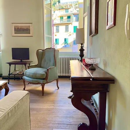 Apartment Marina Beachfront Vernazza